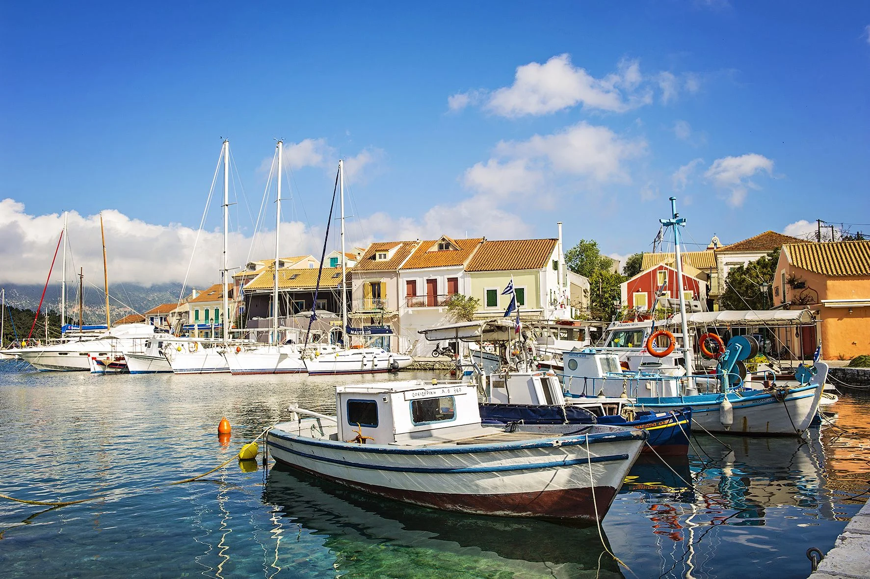 Local Kefalonia Rent a Car Service with Easy Pickup